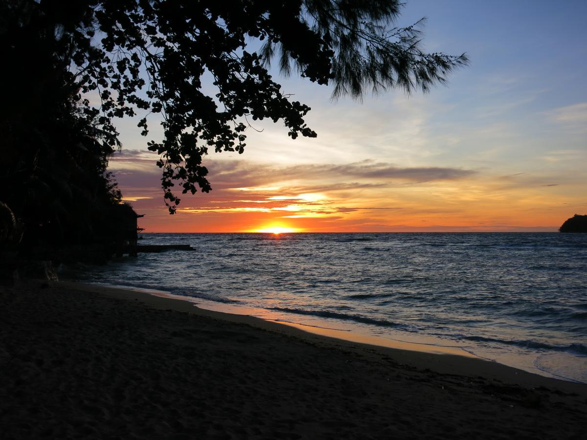 Kadidiri Paradise Batudaka Екстериор снимка